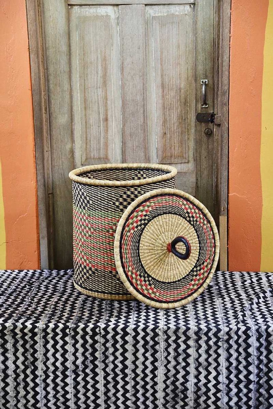 Bathroom + Laundry Baba Tree | Laundry Basket With Lid (Medium) By Vida Nyaabire