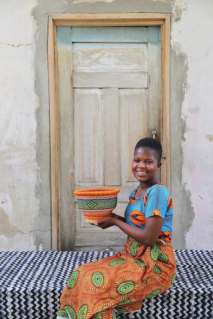 Planters + Flower Pots Baba Tree | Drum Basket (Tiny) By Martha Adongo