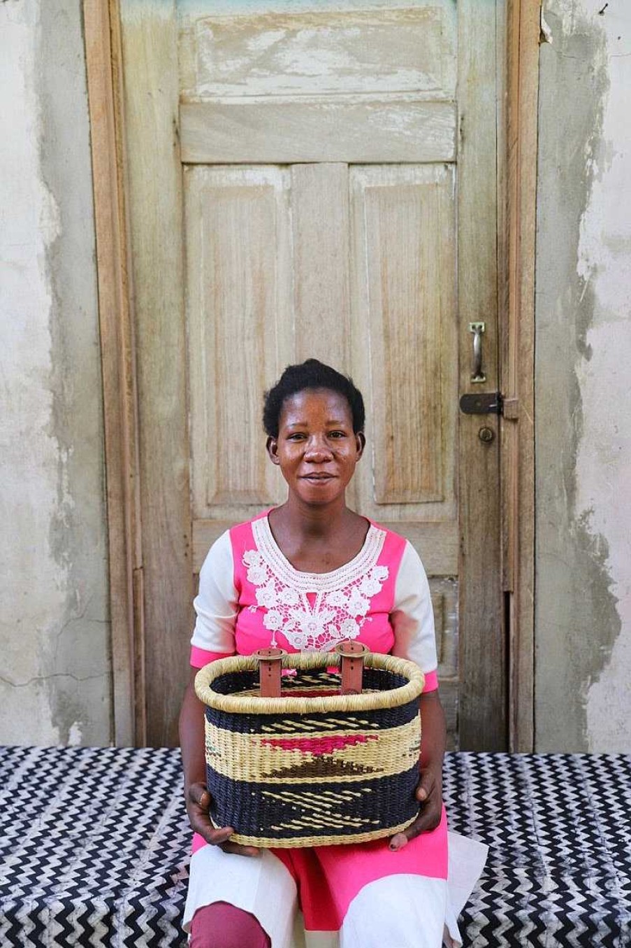 Popular Basket Baba Tree | Bicycle Basket (Medium) By Vivian Akulembire