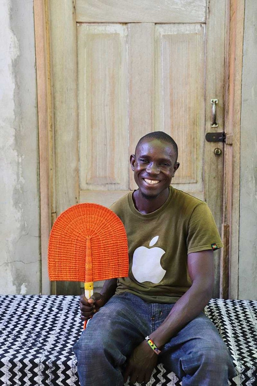 Wall Decor Baba Tree | Handwoven Fan - By Zack Nyaaba