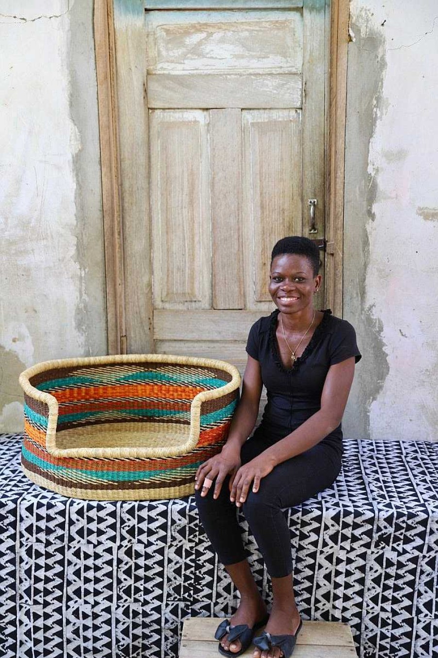 Popular Basket Baba Tree | Dog Bed (Large) By Rahinatu Akelsiyine